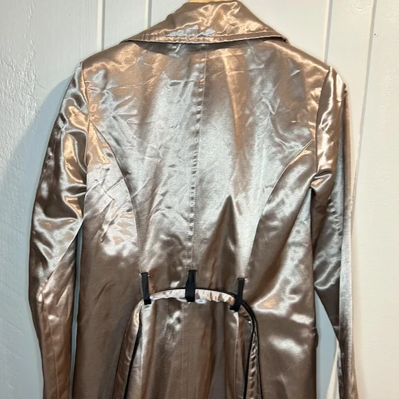 Brandon Thomas Platinum Trench Coat - Picture 9 of 11